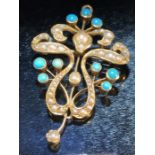 15ct Gold Pendant set with seed pearls and Turquoise total (weight approx 6g).