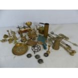 Large selection of brass and metalware