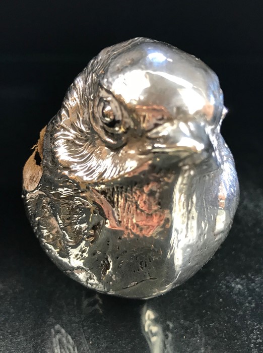 Large Silver pin cushion of a Robin London hallmarks 1923 (A/F) 6.5cm tall - Image 5 of 6