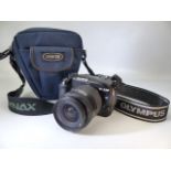 OLYMPUS E-330 digital camera with 14-45mm lens and case