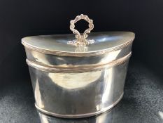 Silver hallmarked hinged lidded pot Birmingham 1911 (total weight approx 167g