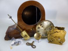 1930s mahogany cased striking mantle clock (A/F)