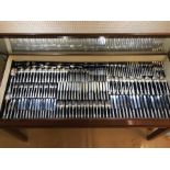 Large collection of Kings Pattern Silver 1908 mostly Holland Aldwincle & Slater 1905 -1919 with some