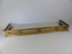 Brass fireside fender with pierced decoration and applied wreaths approx. 128cm