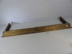 Brass fireside fender approx. 134cm long