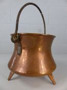 Copper hammered cauldron / pot on three triangular copper feet approx. 21cm tall