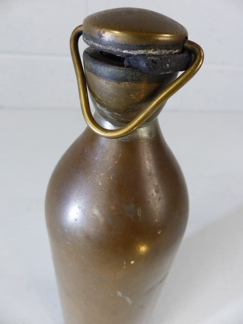 Vintage brass hot water bottle - Image 2 of 2
