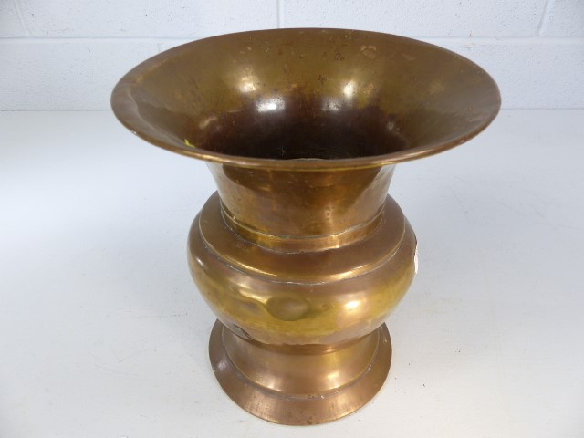 Brass vase with fluted rim approx. height 23cm - Image 2 of 3