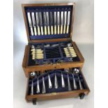 Art Deco Oak Canteen of Community plated Cutlery