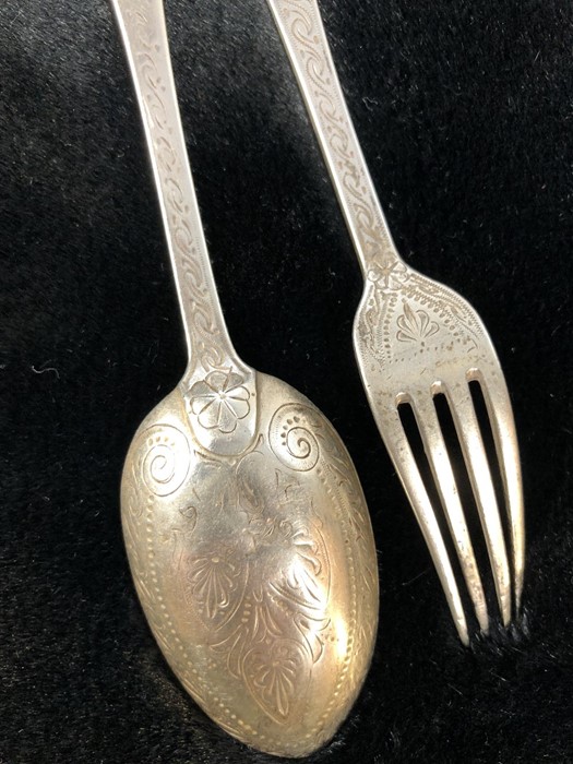 Hallmarked Victorian Silver Christening set of Spoon & Fork Hallmarks for London 1868 maker - Image 5 of 6