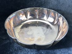 Silver Swiss made bowl by Jezler marked 800 (approx 211g)