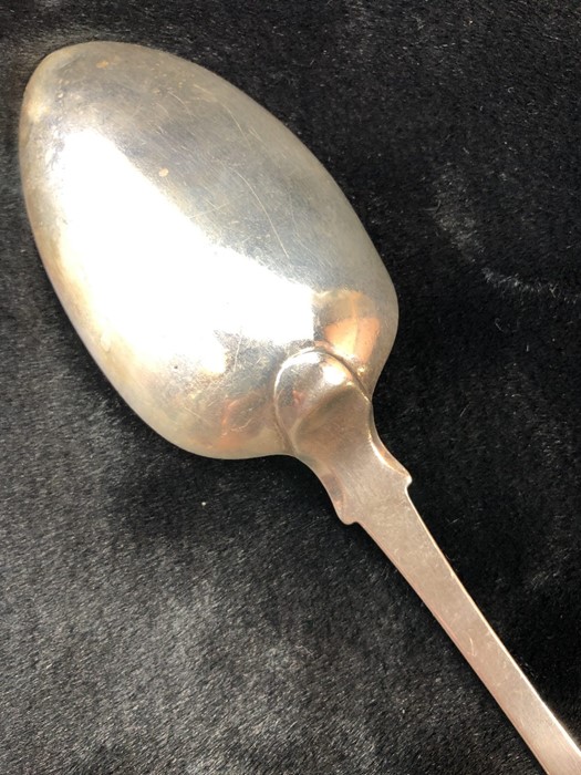 A George III silver fiddle pattern serving spoon, by Sarah Purver, hallmarked London 1817, - Image 4 of 5