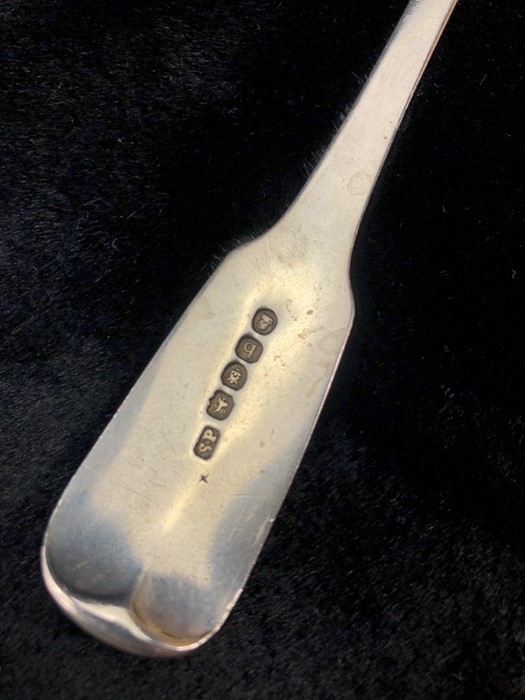 A George III silver fiddle pattern serving spoon, by Sarah Purver, hallmarked London 1817, - Image 5 of 5
