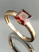 9ct Gold Ladies ring set with Large square cut Garnet