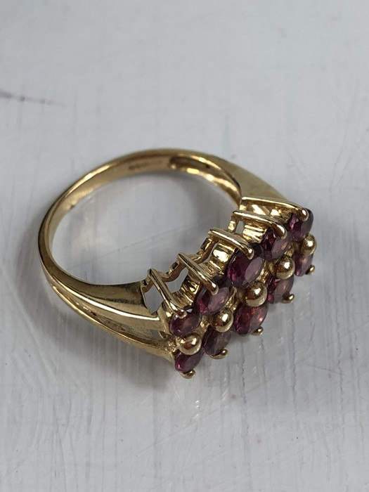 9ct Gold 375 hallmarked Ruby Cluster ring size 'M' - Image 4 of 4