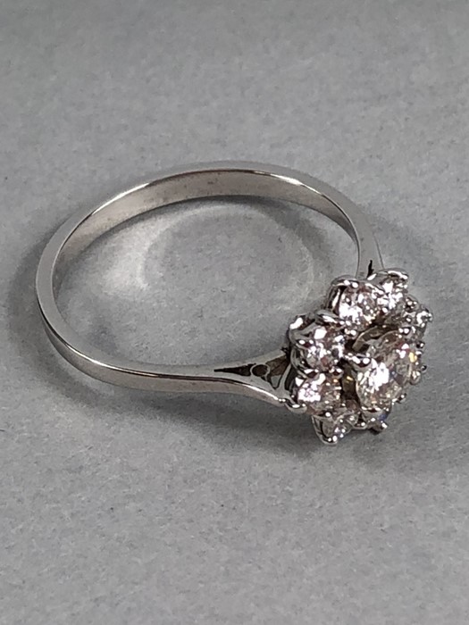 18ct White Gold approx: 1carat Diamond Daisy Cluster Ring, set with an approx: 0.25ct Brilliant - Image 6 of 7