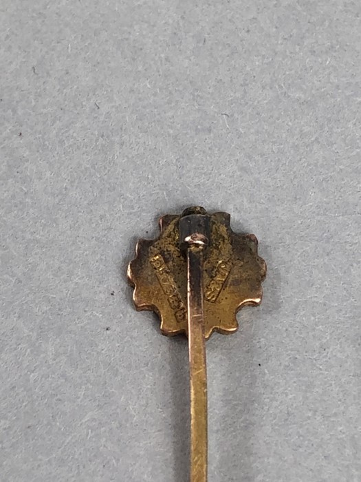 Collection of Hat pins (one is 9ct Gold, one has a horse head another an Owl). Silver hallmarked - Image 7 of 9