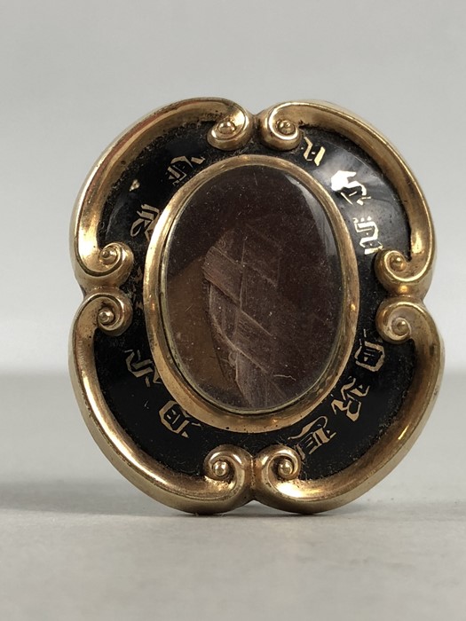 Victorian Mourning Brooch engraved to the reverse and dated 1881 - Image 6 of 7