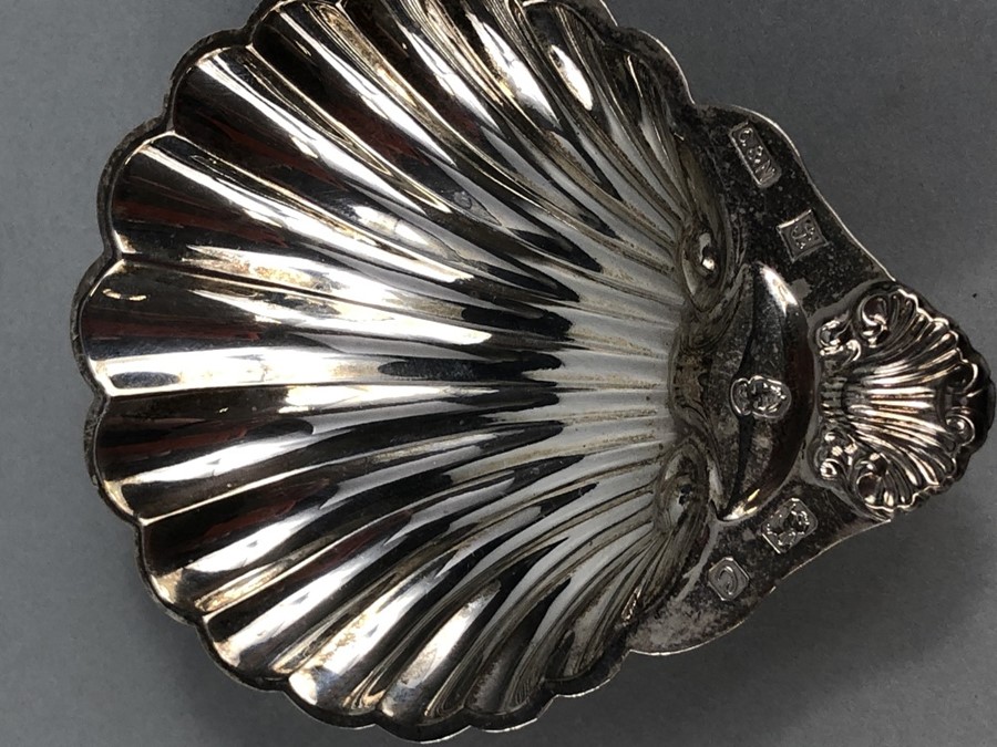 Large Silver Birmingham hallmarked scallop shaped Salt maker C&N - Image 9 of 9