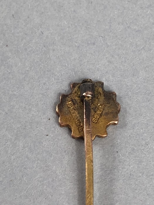 Collection of Hat pins (one is 9ct Gold, one has a horse head another an Owl). Silver hallmarked - Image 6 of 9