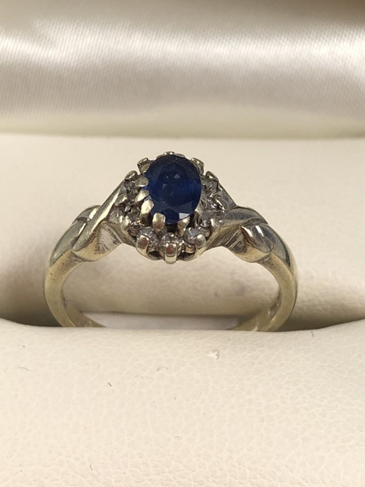 9ct Hallmarked 375 Sapphire and Diamond ring size 'M'