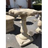 Balauster Bird bath