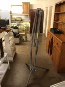 Large artists easel