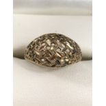 9ct Gold ring with Pierced decoration size L.5