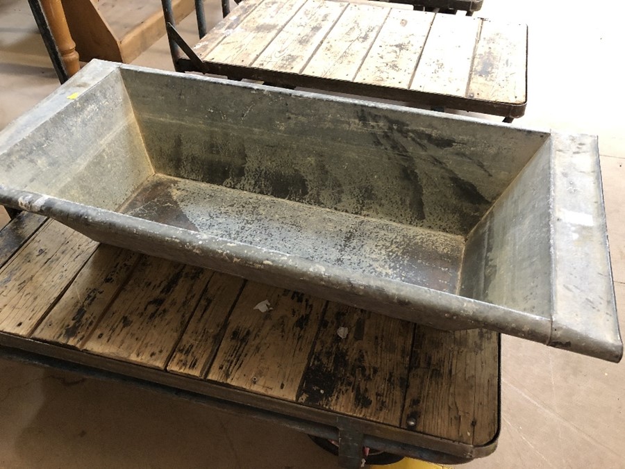 Large Galvanised Trough ideal for Garden planter approx 110 x 50 x 22cm