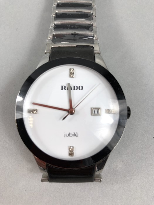 Stainless Steel large White faced watch marked RADO with date Aperture - Image 2 of 5