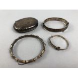 Hallmarked silver items to include three silver bangles and a silver snuff box (A/F)