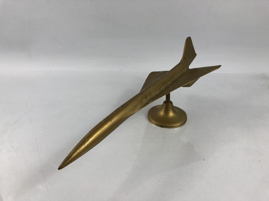 Brass model of concord on a brass stand approx 37cm long - Image 2 of 4