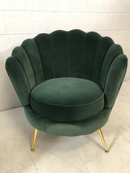 Pair of modern Art-Deco style green velvet scalloped back chairs with brass coloured legs, approx - Image 2 of 5