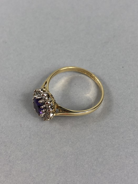 Maker Steele and Dolphin 18ct Amethyst and diamond cluster ring. The Amethyst measures approx: 7. - Image 4 of 5