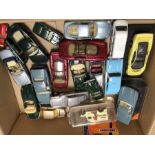 Collection of various boxed and unboxed die-cast motor vehicles, some Corgi