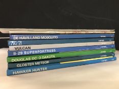 AVIATION AND AERONAUTICAL BOOKS AND MAGAZINES: A COLLECTION OF 10 TO INCLUDE HAYNES PUBLICATIONS AND