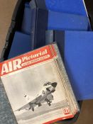 AVIATION AND AERONAUTICAL BOOKS AND MAGAZINES: A COLLECTION OF AIR PICTORIAL MAGAZINES