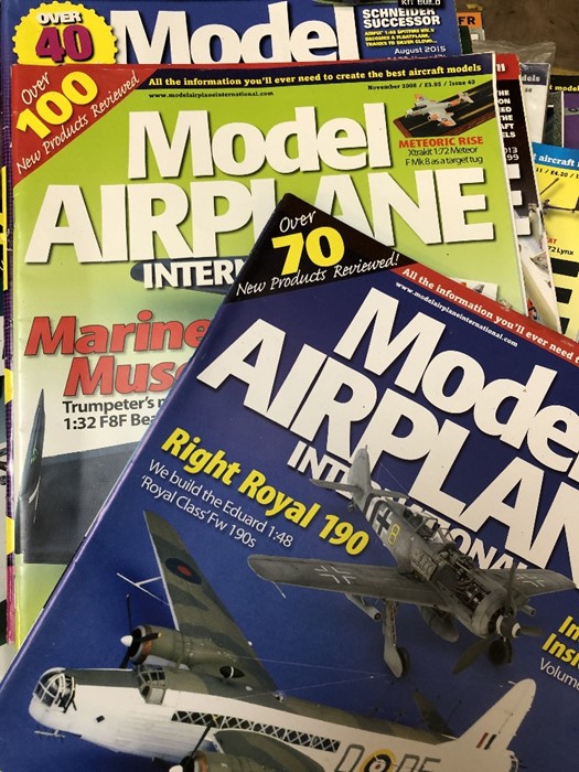 AVIATION AND AERONAUTICAL BOOKS AND MAGAZINES: A COLLECTION OF VARIOUS MAGAZINES TO INCLUDE AIR - Image 5 of 5