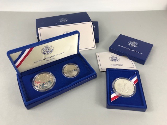 Coins: Two sets of commemorative United states Liberty coins