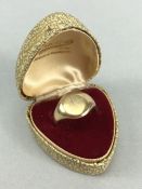 9ct Gold Signet ring size P approx 7.8g not engraved