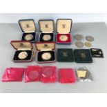 Collection of commemorative coins boxed and unboxed to include two boxed Festival of Britain coins