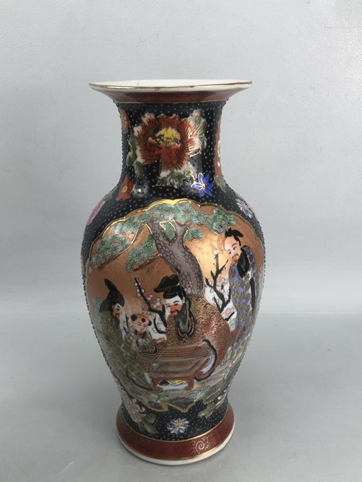 Pair of Chinese vases with red and blue colourway depicting Chinese figures, orange stamps to - Image 3 of 7