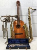 Collection of vintage musical instruments to include a Graduate boxed flute, a Lark trumpet, a