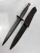 Militaria: 3rd Pattern Fairbain-Sykes Fighting Knife. WWII issue blade 6.5 inches, overall length