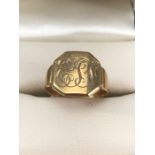 9ct Gold signet ring approx 3.3g size H