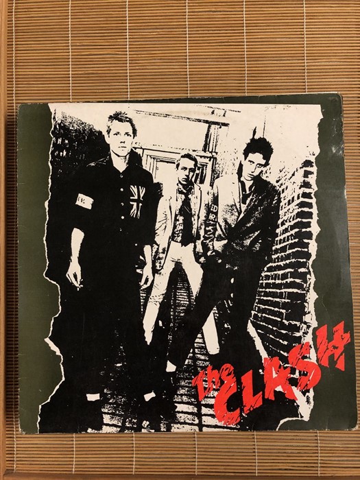 12 Punk & New Wave LPs/12" including albums by The Clash, The Ruts, Les Thugs, Dinosaur, Mega City - Image 3 of 13