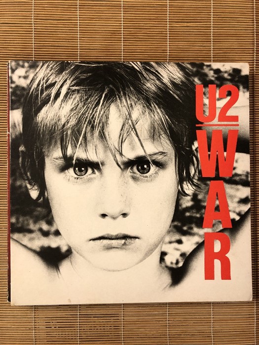 8 U2 LPs/12" including "Achtung Baby", "Boy", "War", "October" etc... - Image 4 of 9