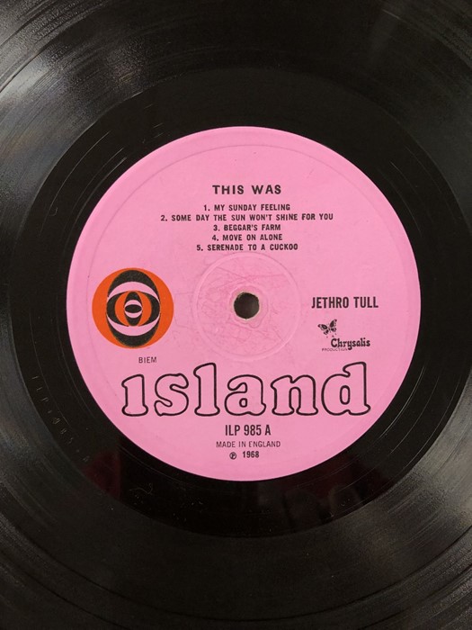 Jethro Tull "This Was" LP. UK original mono first pressing on the pink Island "eyeball" label ILP - Image 4 of 4