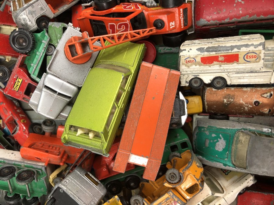 Collection of tin plate toys including Matchbox and Lesney all unboxed and play worn - Image 6 of 10