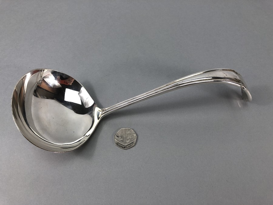 Large Silver hallmarked ladle Sheffield 1999 maker UC approx. 302g - Image 6 of 6